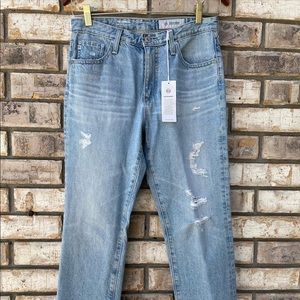 AG-ED denim. High rise straight crop. Some distress on front of jeans. Size 27.